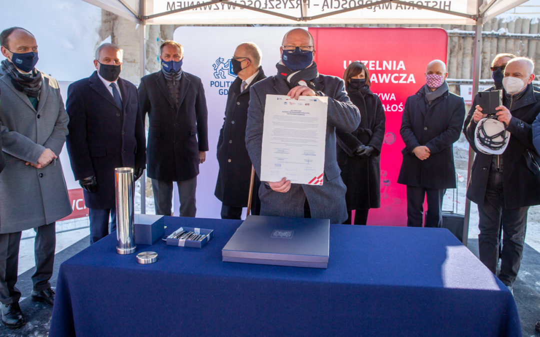 The ceremony of signing the foundation act for the construction of the STOS GUT IT center